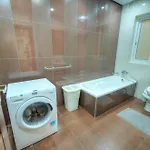 Bright & Large 2bedrooms In Center Mpor1-1 شقة سليمة