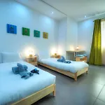 Bright & Large 2bedrooms In Center Mpor1-1 شقة سليمة