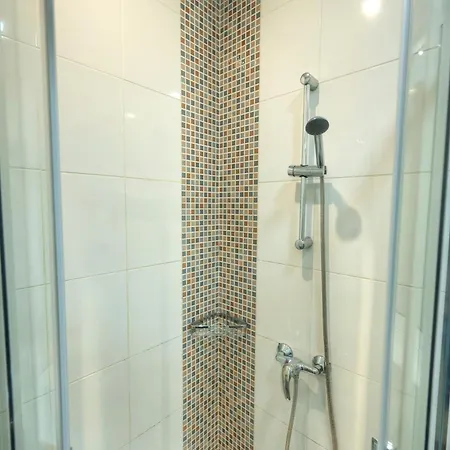דירה Bright & Large 2bedrooms In Center Mpor1-1