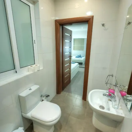 דירה Bright & Large 2bedrooms In Center Mpor1-1 סליאמה