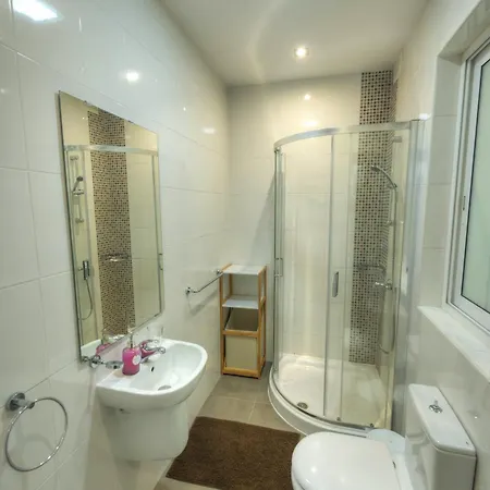 Bright & Large 2bedrooms In Center Mpor1-1 * Sliema