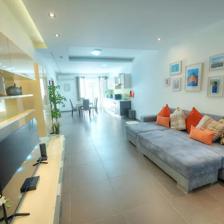 Lägenhet Bright & Large 2bedrooms In Center Mpor1-1