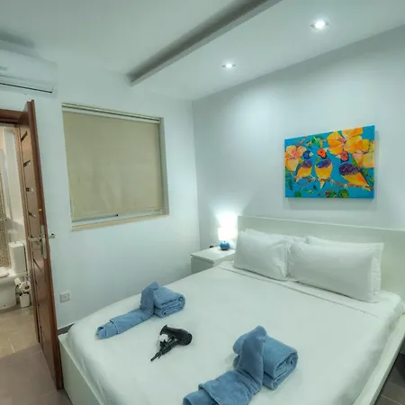 Lägenhet Bright & Large 2bedrooms In Center Mpor1-1 Sliema